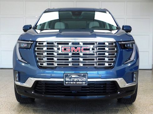 Used 2024 GMC Acadia Denali image 5