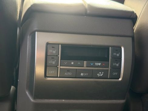 Used 2017 Lexus GX 460 Premium AWD/4WD image 16