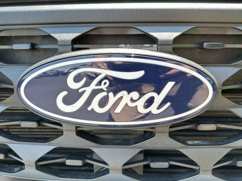 Used 2025 Ford Maverick XLT w/ XLT Luxury Package AWD/4WD image 31