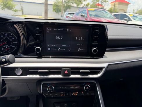 Used 2021 Kia K5 LXS AWD/4WD image 25