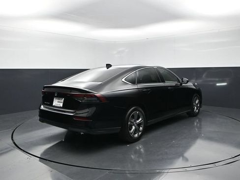 Used 2024 Honda Accord EX image 8