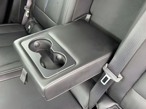 Certified 2025 Cadillac Lyriq Luxury w/ LPO, Floor Liner Package AWD/4WD image 22