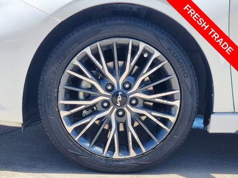 Used 2023 Kia Forte GT-Line w/ GT-Line Premium Package FWD image 10