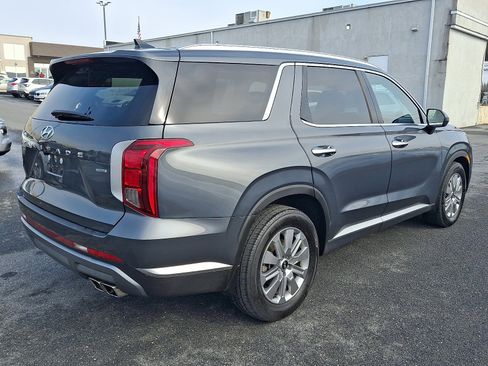 Used 2023 Hyundai Palisade SEL w/ Cargo Package image 5