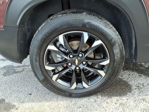 Used 2023 Chevrolet TrailBlazer LT w/ Convenience Package image 8