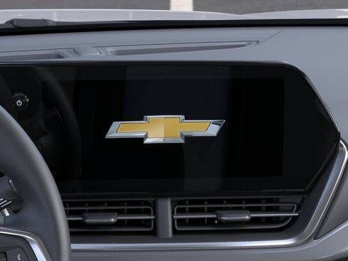 New 2026 Chevrolet Trax LT w/ Driver Confidence Package FWD image 20