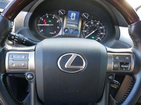 Used 2019 Lexus GX 460 Premium AWD/4WD image 19