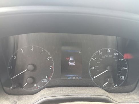 Used 2023 Toyota Corolla LE FWD image 4