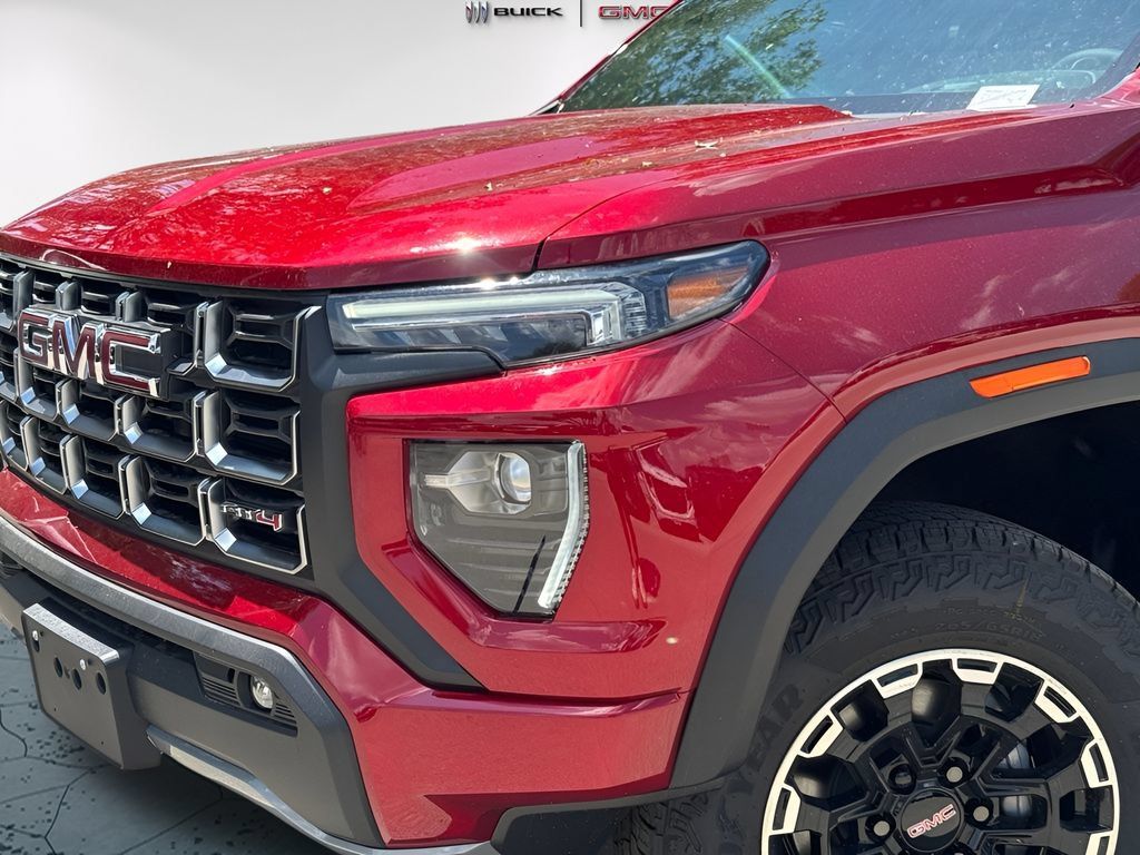 New 2026 GMC Canyon AT4 AWD/4WD image 3
