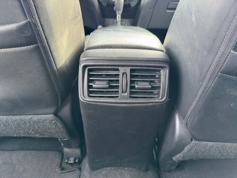 Used 2014 Nissan Rogue SL image 17