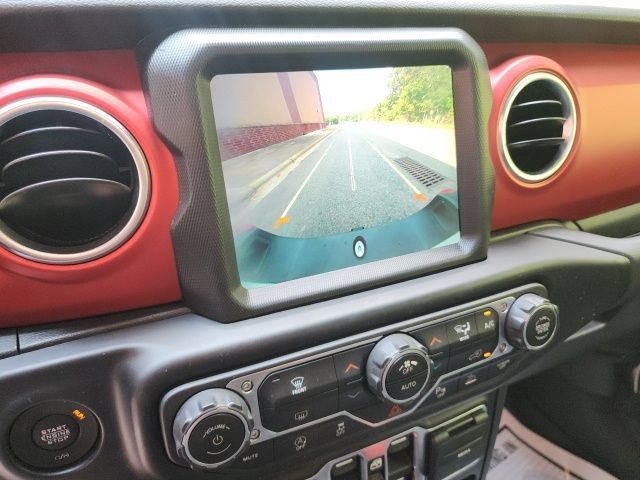 Used 2021 Jeep Gladiator Rubicon AWD/4WD image 22
