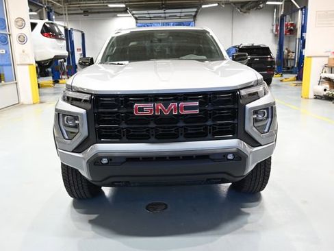 New 2026 GMC Canyon Elevation w/ Convenience Package image 2