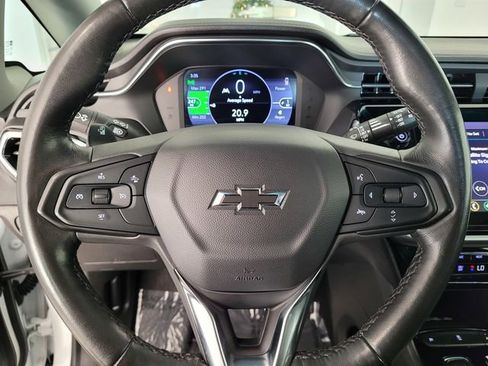 Used 2022 Chevrolet Bolt LT w/ Infotainment Package image 23