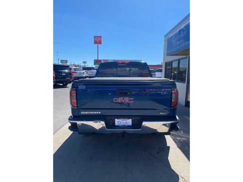 Used 2017 GMC Sierra 1500 SLT AWD/4WD image 5