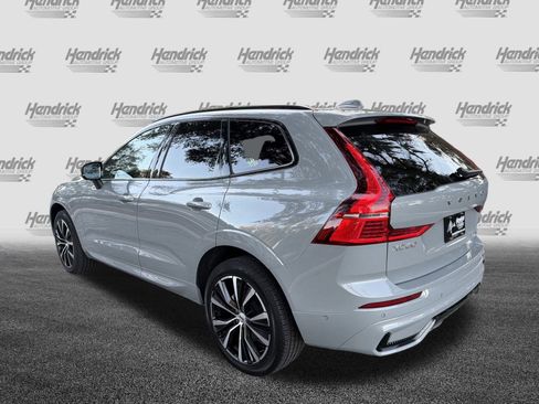 Certified 2025 Volvo XC60 B5 Plus image 8
