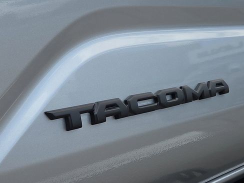 New 2026 Toyota Tacoma SR5 AWD/4WD image 10