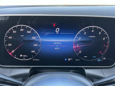 Used 2025 Mercedes-Benz GLC 300 image 37