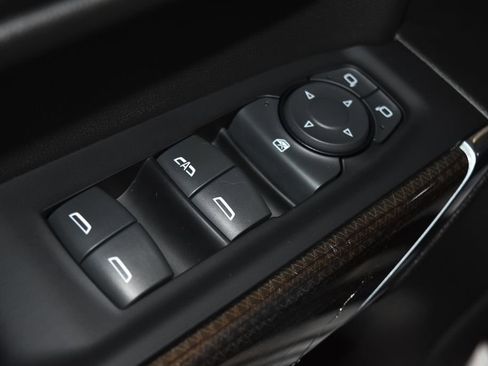 Used 2019 Chevrolet Silverado 1500 LT w/ All-Star Edition image 5