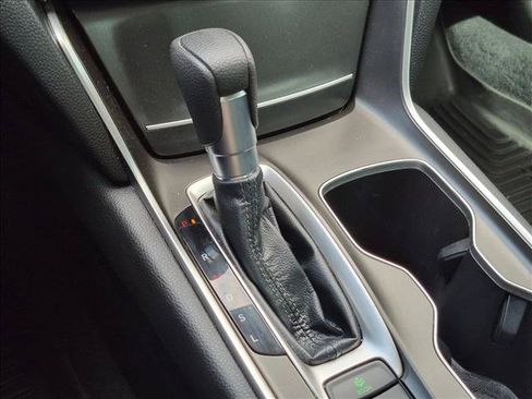 Used 2022 Honda Accord LX image 12