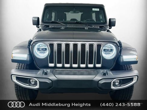 Used 2021 Jeep Wrangler Unlimited Sahara AWD/4WD image 2
