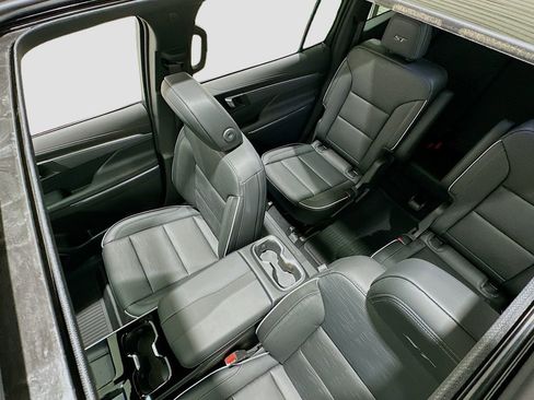 New 2026 Buick Enclave Sport Touring w/ Power Package FWD image 23