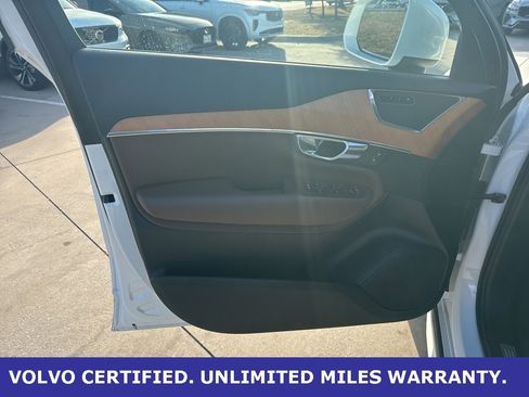 Certified 2023 Volvo XC90 B6 Plus w/ Protection Package Premier image 20