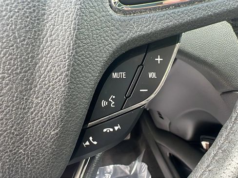 Used 2014 Lincoln MKZ w/ Equipment Group 102A Reserve FWD image 11