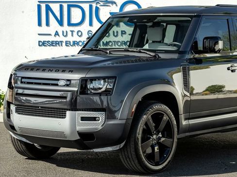 Used 2025 Land Rover Defender 110 S AWD/4WD image 2