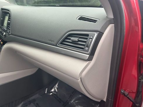 Used 2017 Hyundai Elantra Limited w/ Limited Ultimate Package 05 image 26