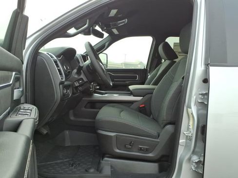 New 2027 RAM 3500 Big Horn AWD/4WD image 13
