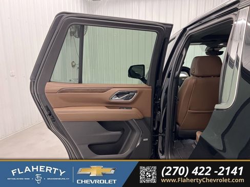 Used 2023 Chevrolet Tahoe High Country image 10