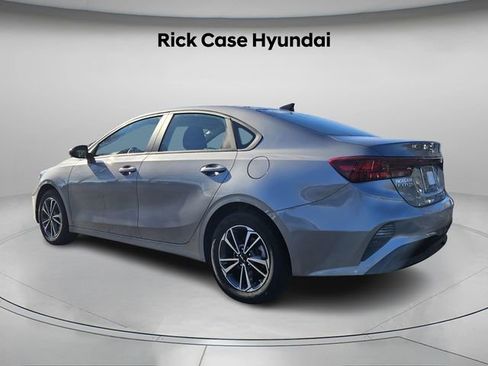 Used 2024 Kia Forte LXS image 7