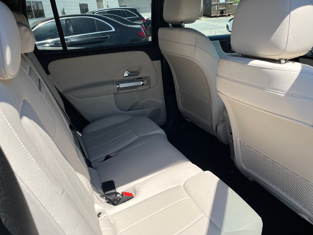 Certified 2021 Mercedes-Benz GLB 250 4MATIC image 18