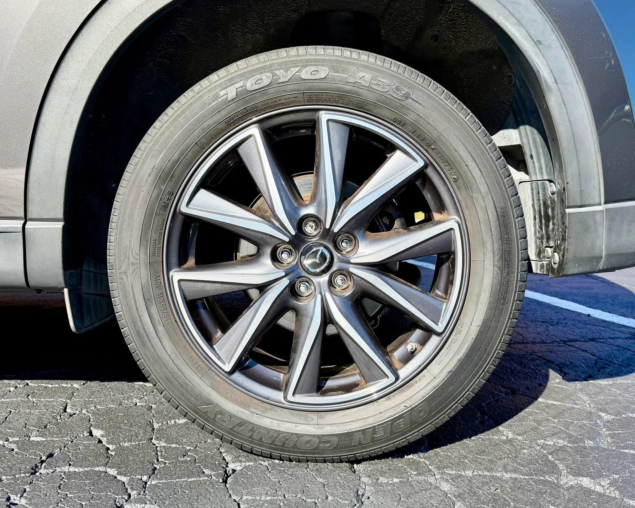 Used 2018 MAZDA CX-5 Touring w/ Preferred Equipment Package FWD image 40