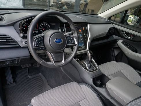 Certified 2025 Subaru Outback Premium w/ Popular Package #1A AWD/4WD image 9