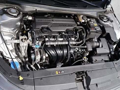 Used 2025 Kia K4 LXS image 27