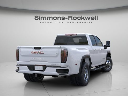 New 2026 GMC Sierra 3500 Denali w/ Technology Package AWD/4WD image 5