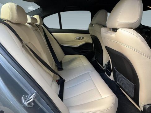 Certified 2023 BMW 330i Sedan w/ Convenience Package RWD image 30