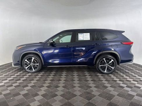 Used 2021 Toyota Highlander XSE image 5