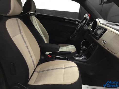 Used 2018 Volkswagen Beetle 2.0T Coast image 36