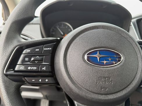 Used 2024 Subaru Crosstrek 2.0i Premium image 24