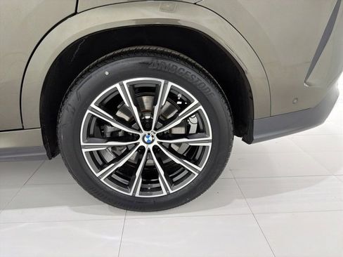 Certified 2024 BMW X6 xDrive40i w/ Executive Package image 47