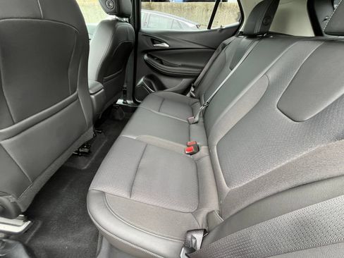 Used 2025 Buick Encore GX Preferred FWD image 27
