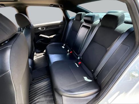 Used 2025 Honda Civic Sport image 21