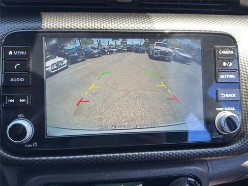 Used 2021 Nissan Kicks SV FWD image 18