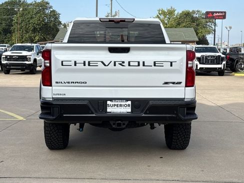New 2026 Chevrolet Silverado 1500 ZR2 w/ Dark Appearance Package image 4