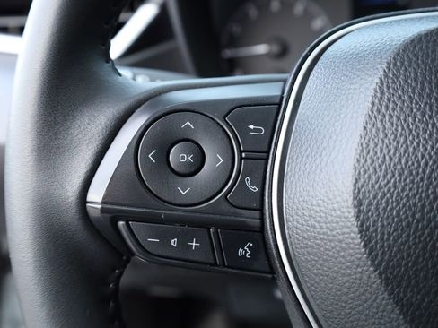 Used 2025 Toyota Corolla SE image 23