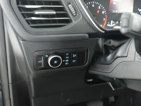 Used 2022 Ford Escape SEL image 11