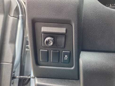Used 2015 Nissan Rogue S w/ Convenience Package FWD image 20