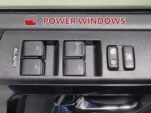 Certified 2022 Toyota 4Runner TRD Off-Road Premium w/ TRD Black Wheel Package (TMS) AWD/4WD image 28